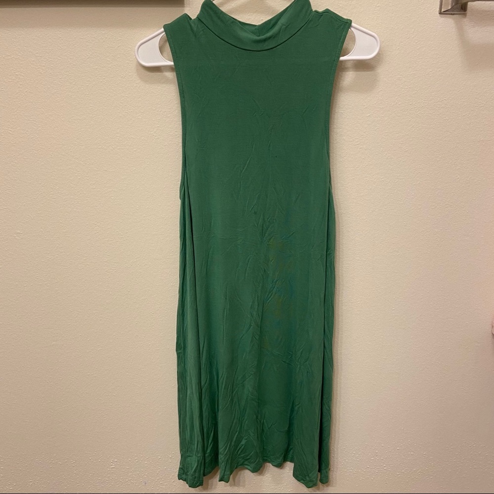 Green Mock Neck Knee Length Dress
